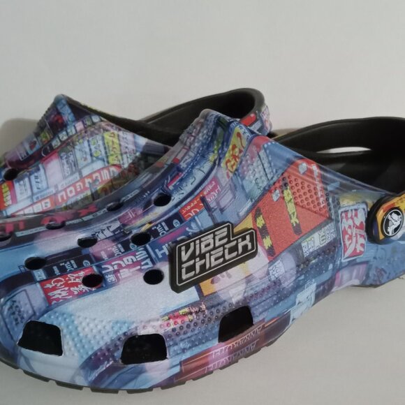 Crocs - Picture 2 of 7